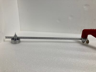 6708 sirkelstøtte med målestav montert.jpg