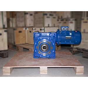 Snekkegir NMRV 150-100 4 kw