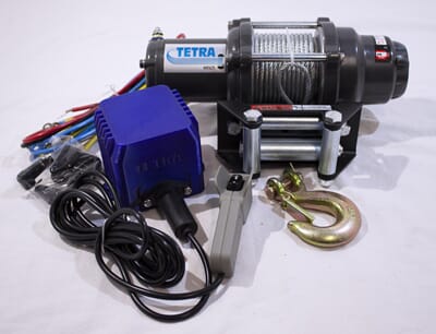 1034 Vinsj Tetra 2500 12v RTA B.jpg