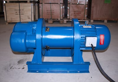 1110 Vinsj Tetra 3000kg 230v sett forfra.jpg