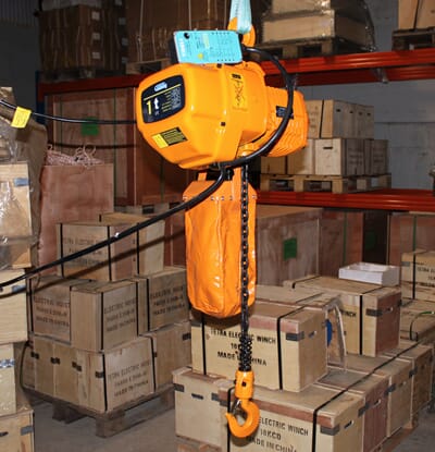 1975 Elektrisk Tetra kjettingtalje 1 tonn.jpg